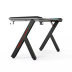 Gejmerski Sto LED RGB – Moderan Gaming Desk sa Držačem za Slušalice i Piće