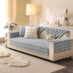 Krzneni fleker sivi 70×150 cm – mekan, topao i elegantan ukras za svaki dom